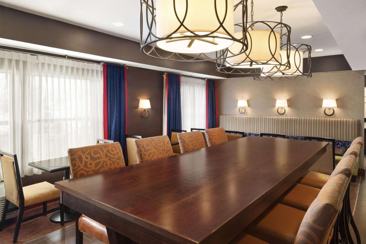 Hampton Hotel 3*