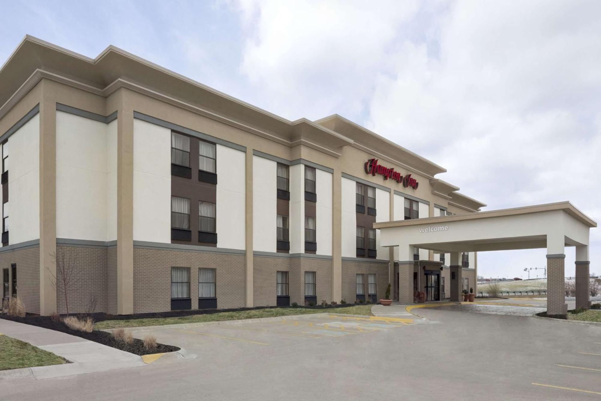 Hampton Hotel 3*