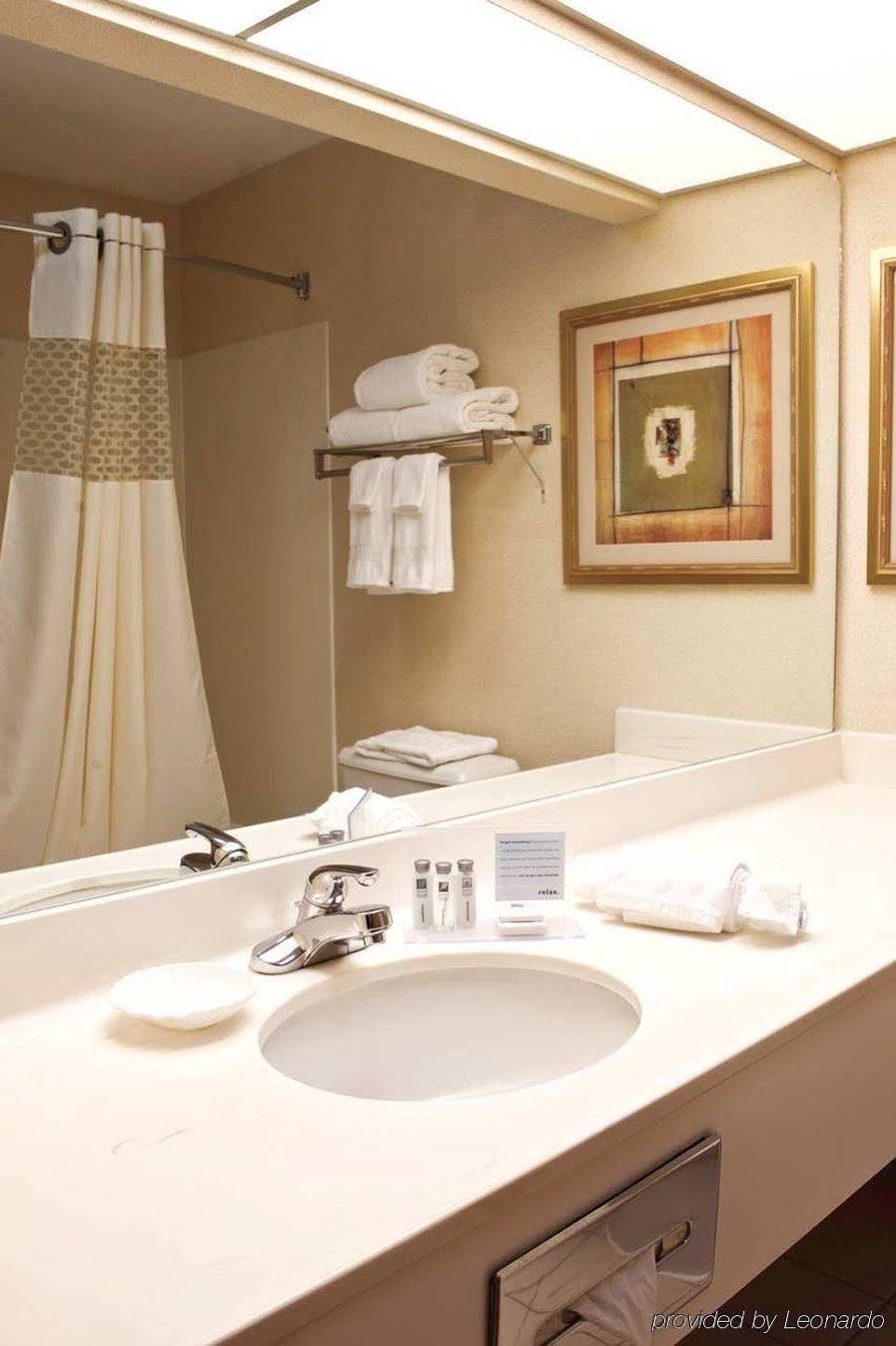 Hotel Hampton